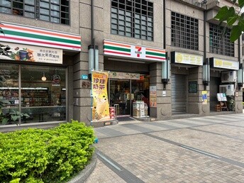 中和路165巷華廈待售房屋