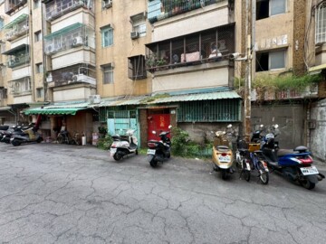 鳳山區待售房屋