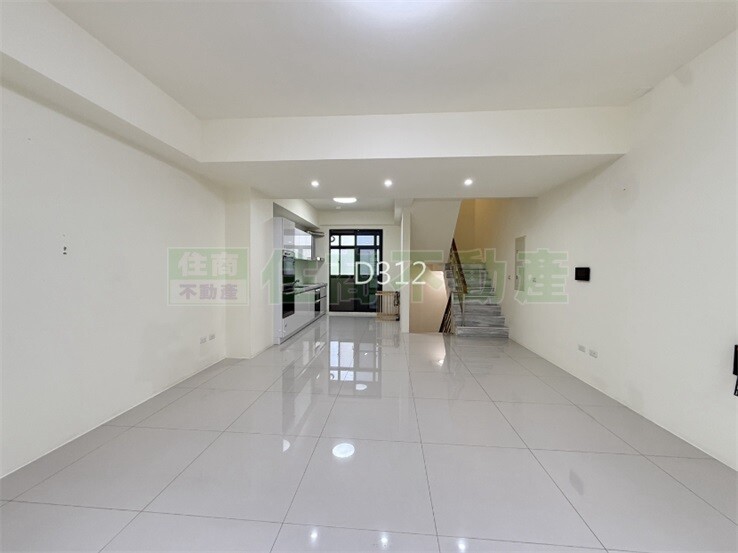 臺邦幸福透天雙車墅