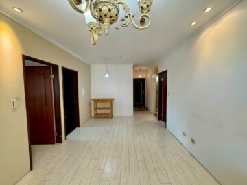 茄苳路華廈待售房屋