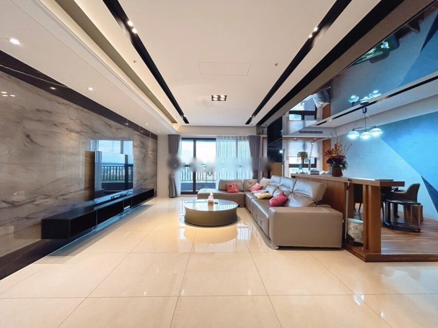 高雄市楠梓區楠梓瀚待售房屋