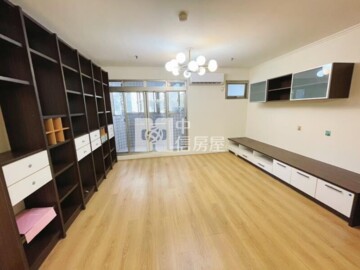 綠中海2期C待售房屋