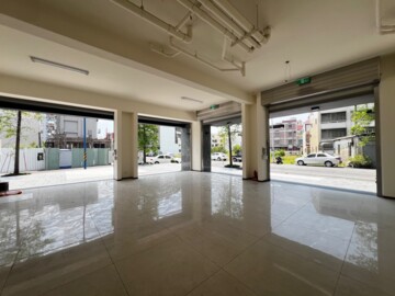 案名:湖子內 | 極光全新三角窗雙店面 - Image 1