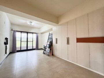 世界一景四季區待售房屋