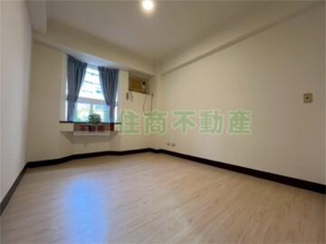 台北比佛利國家公園區待售房屋