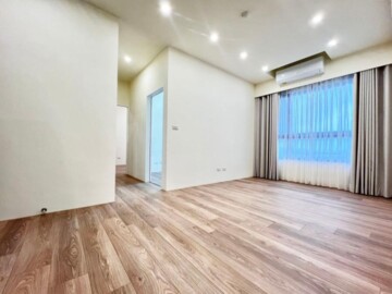 泓典金鑽待售房屋