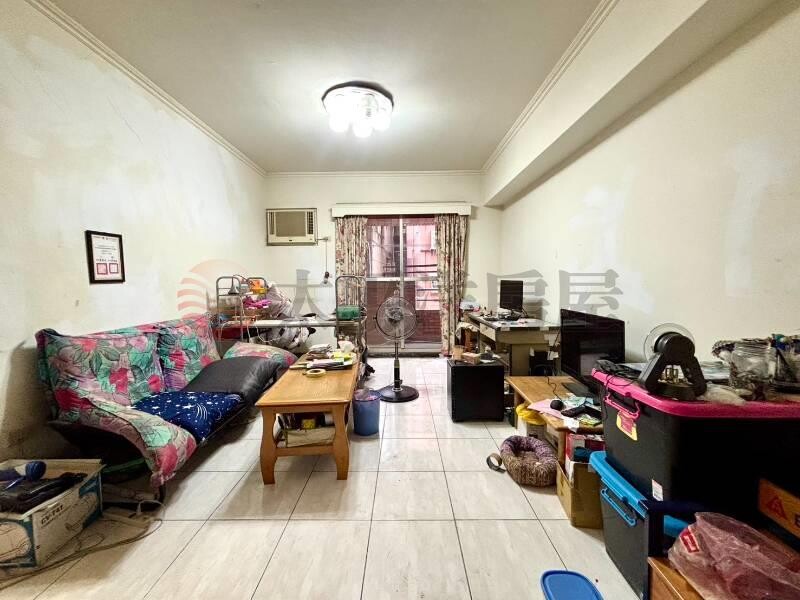 泰山買房賣屋晶華小築溫馨三房