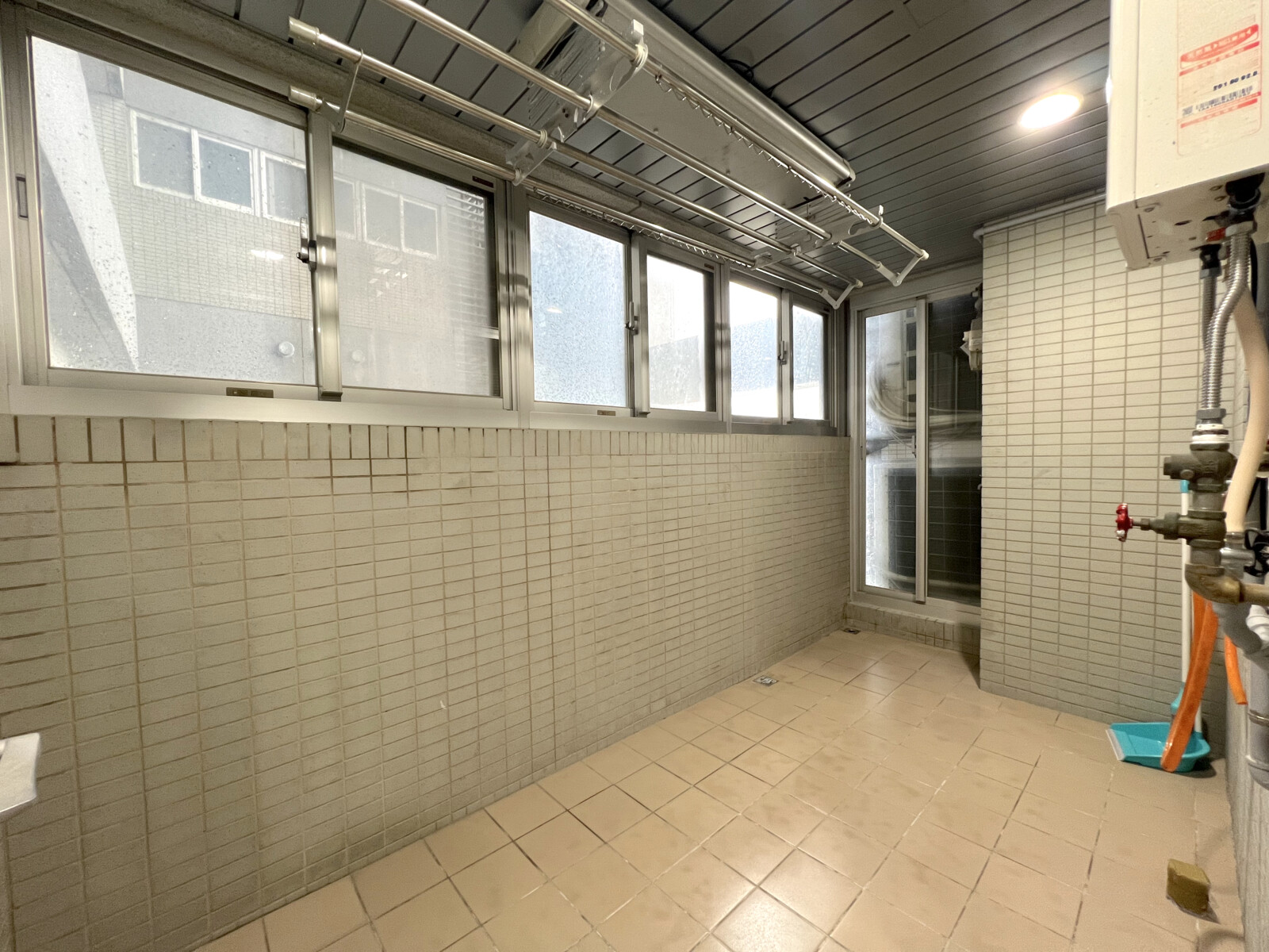 新北市林口區亞昕晴空樹待售房屋