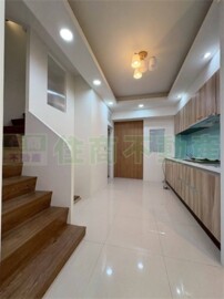 新營區待售房屋