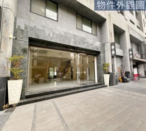 左營黃金店面1+2、7.5米大面寬住商皆宜