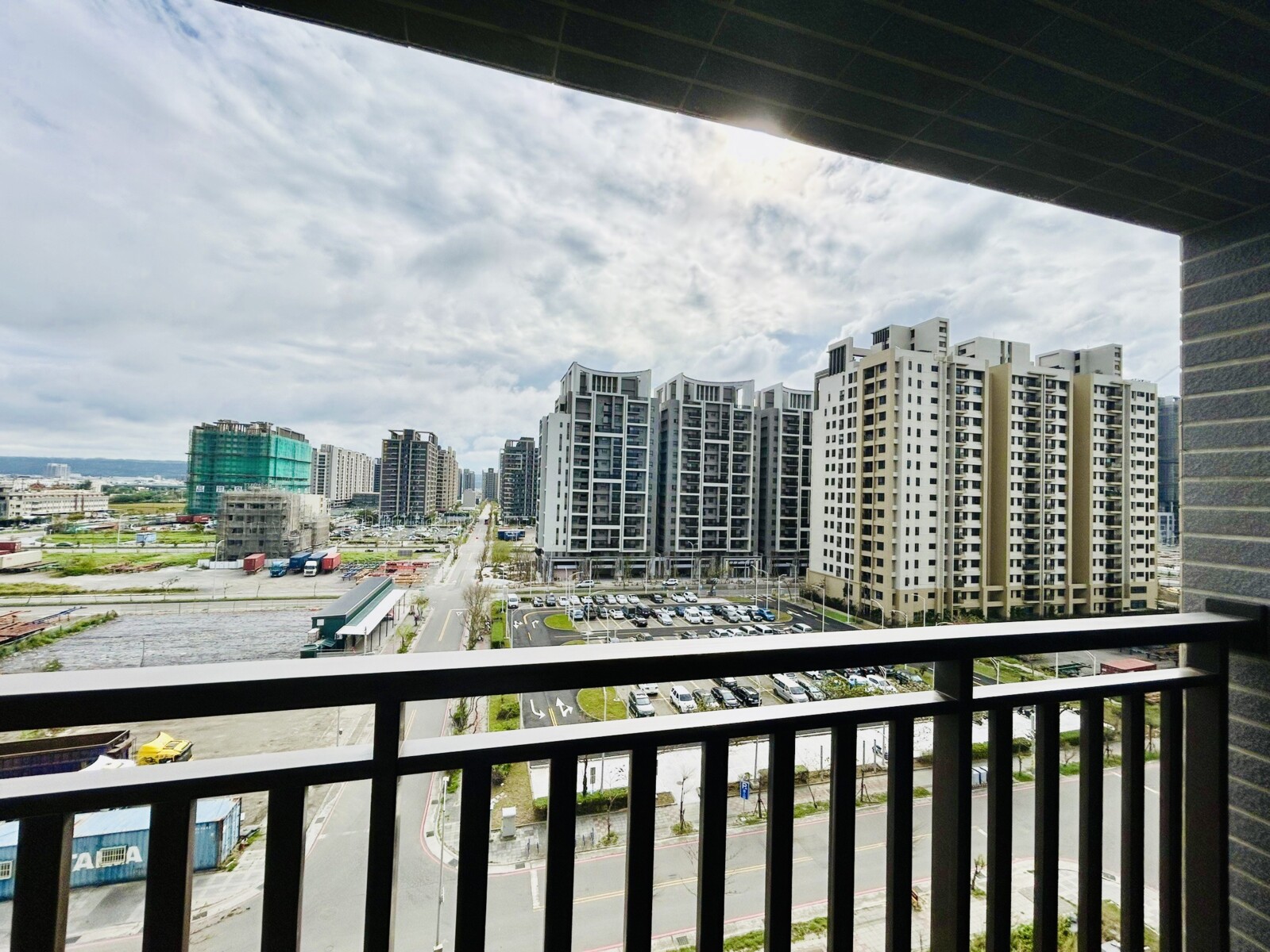樂屋_台中市梧棲區益翔有樂仕待售房屋 台中市梧棲區益翔有樂仕待售房屋