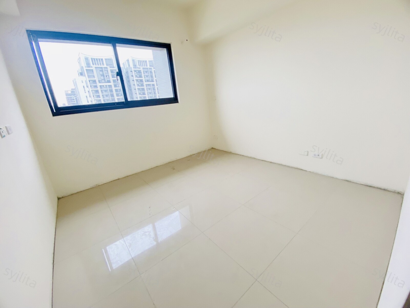 樂屋_台中市梧棲區益翔有樂仕待售房屋 台中市梧棲區益翔有樂仕待售房屋
