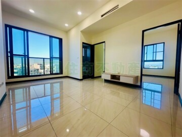 頂鋒龍山水精華待售房屋