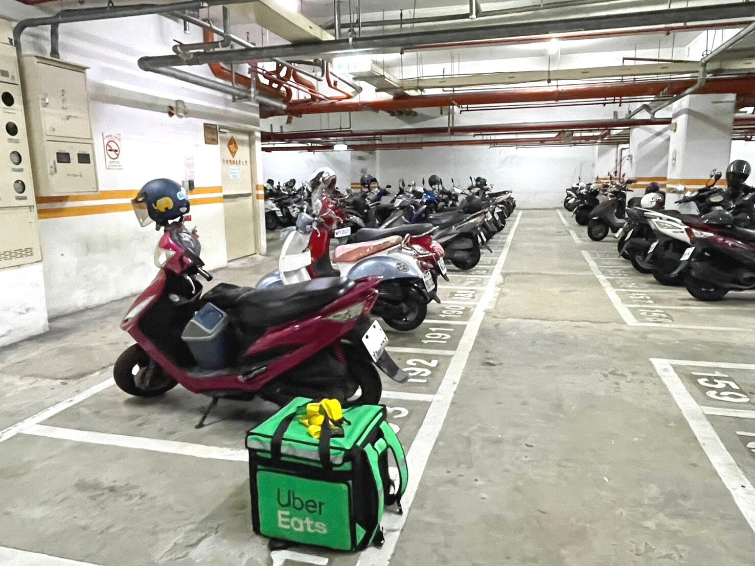 高雄市前鎮區陽光情人待售房屋