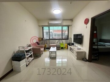 左右逢源待售房屋