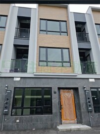 樂屋_御丞大湖二路透天待售房屋 御丞大湖二路透天待售房屋