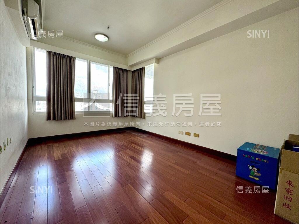台中市西區璀璨之旅待售房屋