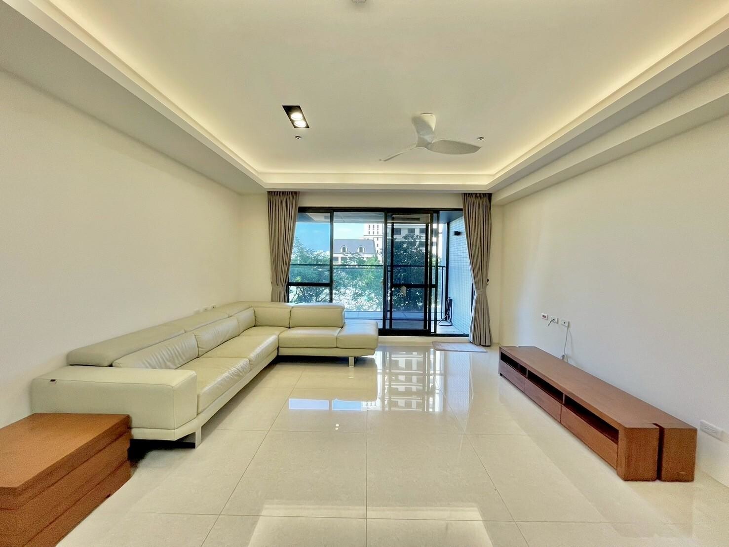 12期雙車大三房|大城雲杉