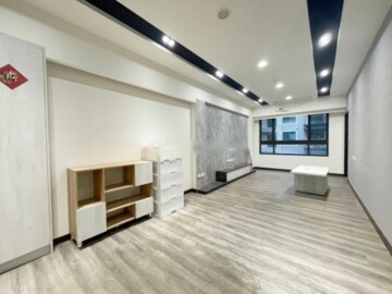 綠光城市閱美館待售房屋