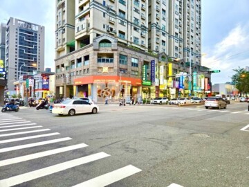 樂屋_凡爾賽皇家大廈待售房屋 凡爾賽皇家大廈待售房屋
