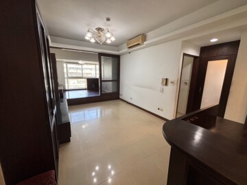 摩天高雄待售房屋