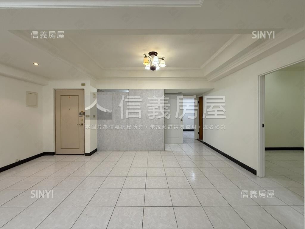 桃園市桃園區冠倫大國待售房屋