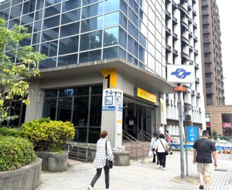 樂屋_永寧街28巷華廈待售房屋 永寧街28巷華廈待售房屋