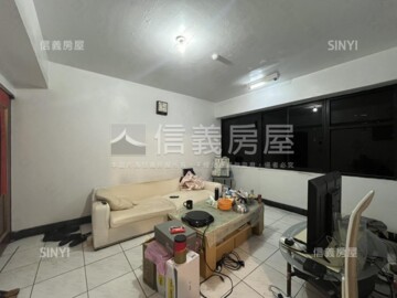 頂天立地待售房屋
