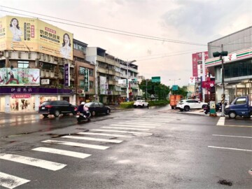 <租>自由路20米路一樓店面 - Image 1