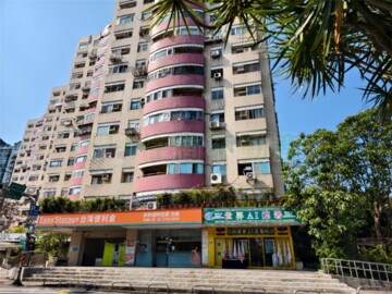 湖中天待售房屋