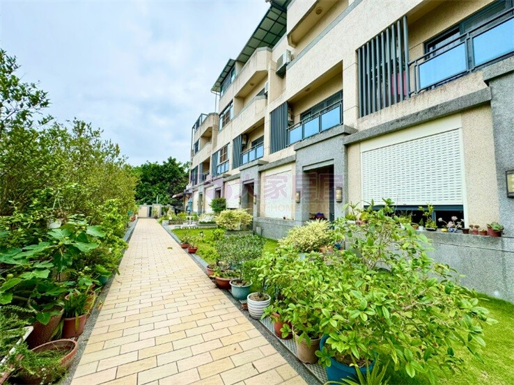 安慶國小雙車庫透天