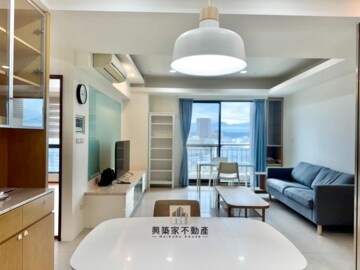 巨城生活圈｜陽光滿滿．美景四房｜平車 - Image 1