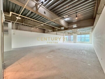 U-Town高樓景觀未裝潢辦公空間 - Image 1