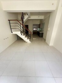 采縈永芳路310巷透天待售房屋