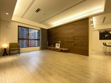 全坤尊峰微風館待售房屋