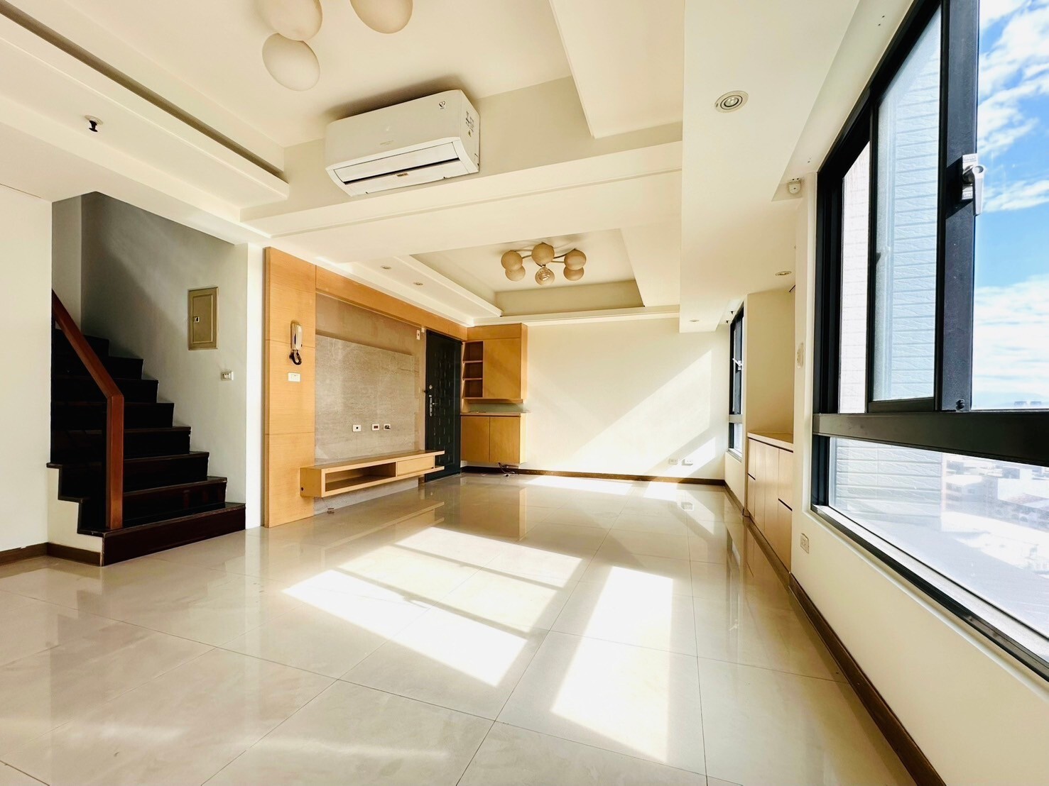 台中市北屯區水蓮爵士大樓待售房屋