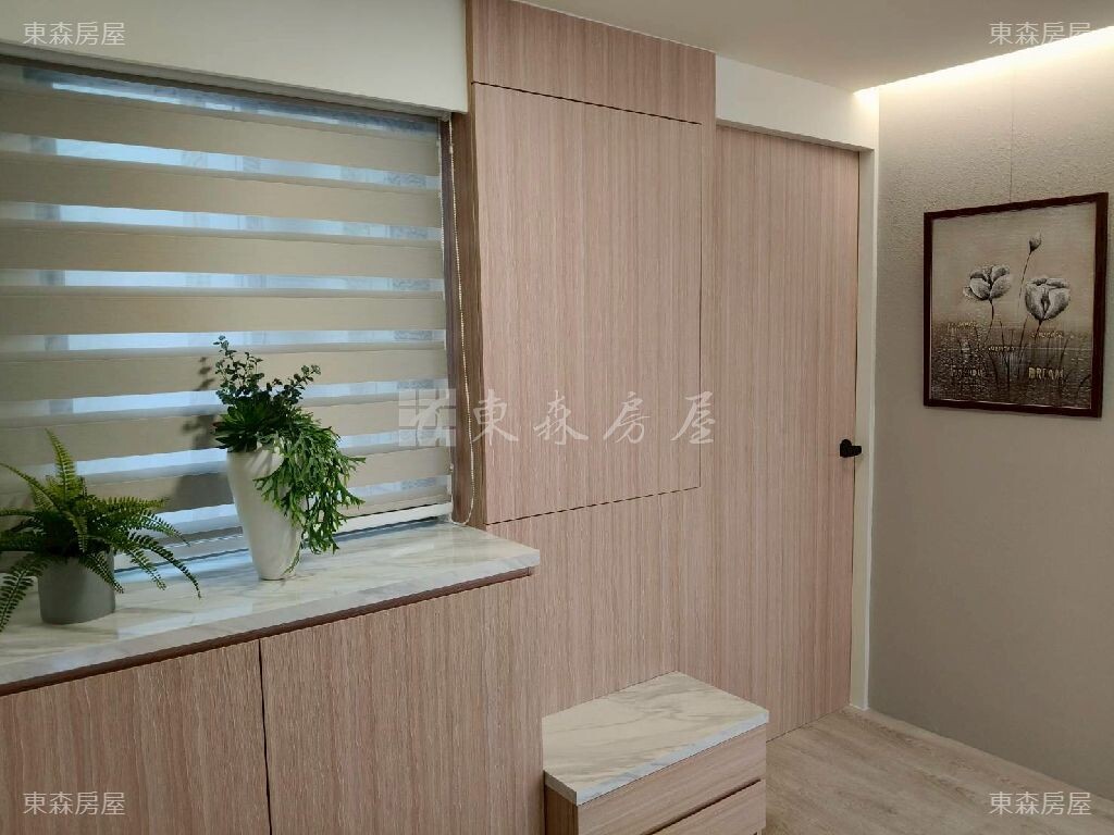 台中市西屯區逢甲富貴春大五房樓中路二段待售房屋