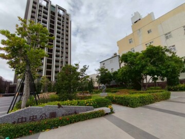 富宇中央公園待售房屋