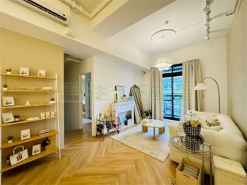 富逸待售房屋