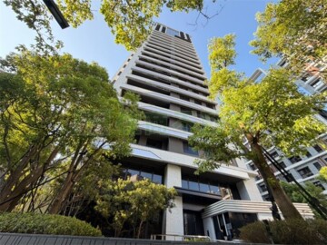 南方庭園待售房屋