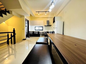 連建拾初待售房屋