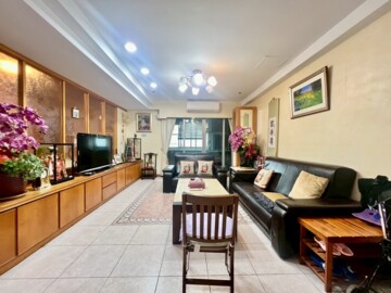 摩天高雄待售房屋