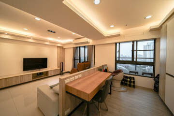 堅山三川待售房屋