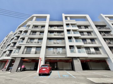 南科橋頭園區岡山高醫 樂購廣場｜2+1房平面車位 - Image 1