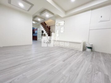 華宮庭園待售房屋