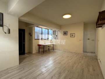 聚合發天與齊待售房屋