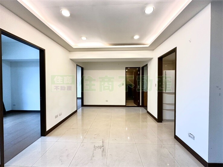 樂屋_台北市南港區卡地雅待售房屋 台北市南港區卡地雅待售房屋