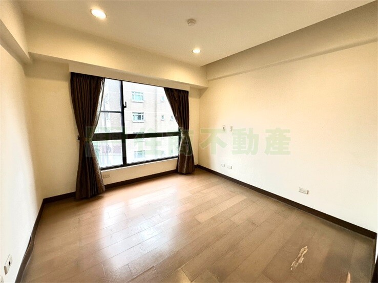 樂屋_台北市南港區卡地雅待售房屋 台北市南港區卡地雅待售房屋
