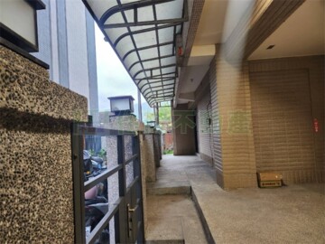 樂屋_百百溫泉小樓待售房屋 百百溫泉小樓待售房屋