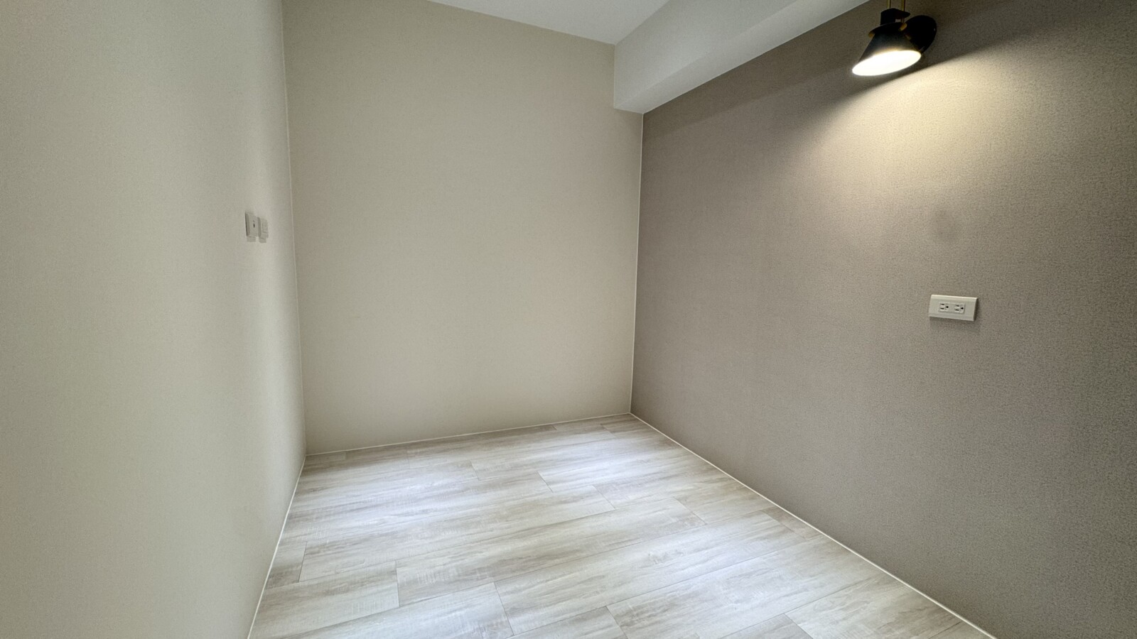 台北市中山區康寧華廈待售房屋